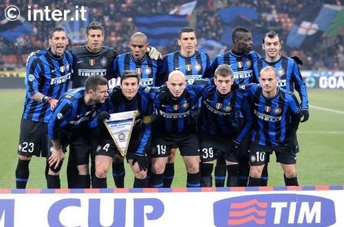 记者：蒋光太、莱昂纳多等人因伤缺阵，首发阵容多人带伤坚持（记者：蒋光太、莱昂纳多等伤停，首发多名球员带伤出战）