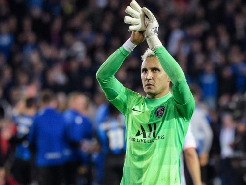 全市场：时隔半年后那不勒斯再次关注加纳乔，愿报价4500万欧（全市场：那不勒斯半年后重启追逐加纳乔，拟开出4500万欧报价）