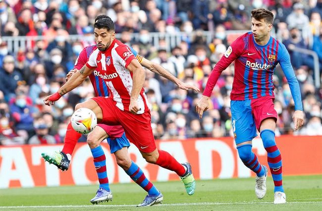 半场战报：维罗纳2-0亚特兰大，焦瓦内、拉菲克-贝尔加利破门（上半场战报：维罗纳2比0领先亚特兰大，焦瓦内与拉菲克-贝尔加利先后破门）