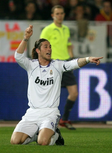 小法：根据我们的分析，国米各方面都是意甲最强的球队（小法：分析显示，国米在意甲各方面全面领跑）