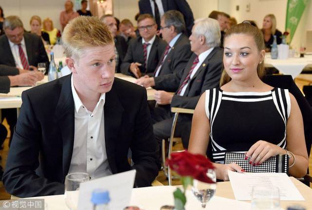 深圳队表现回暖（深圳队状态回升）